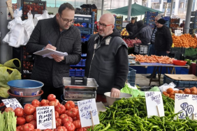 VALİ DR. HÜLYA KAYA, HAYVANLARI KORUMA KANUNU TOPLANTISINA KATILDI 1 thumbnail