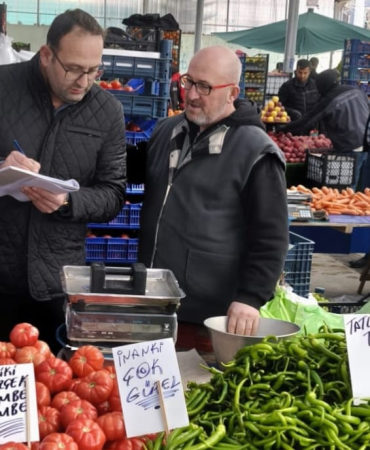 YALOVA BELEDİYESİ’NDEN PAZAR YERLERİNDE ÖLÇÜ VE TARTI DENETİMİ