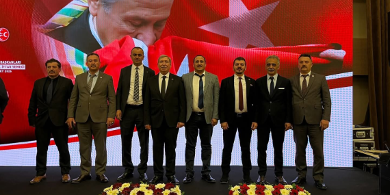 MHP Yalova Teşkilatı Ankara’daki Geleneksel İftarda Bir Araya Geldi