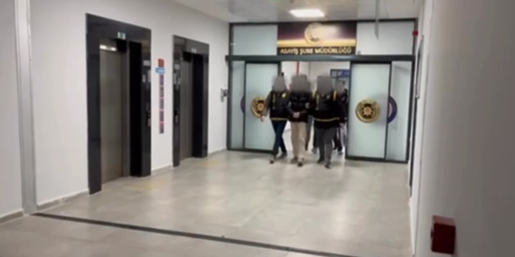 Sahte Polis ve Savcı Operasyonu: 1,8 Milyon TL’lik Vurgunda 2 Kişi Tutuklandı