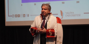 Yalova Üniversitesi 2025 Yılı Performans ve Kalite Ödülleri Sahiplerini Buldu