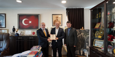 Çınarcık’ta Amatör Sporun Geleceği Masaya Yatırıldı: Başkan Avni Kurt’tan Önemli Değerlendirmeler