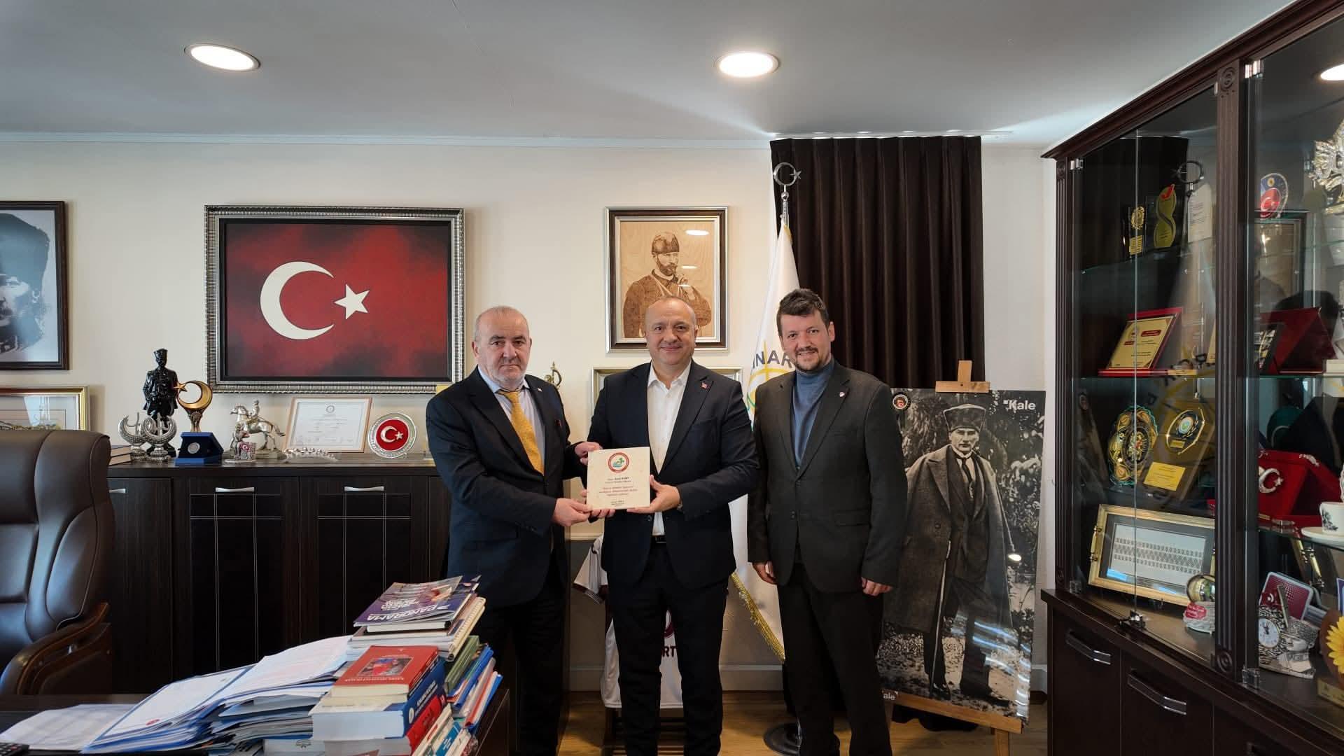 Çınarcık’ta Amatör Sporun Geleceği Masaya Yatırıldı: Başkan Avni Kurt’tan Önemli Değerlendirmeler