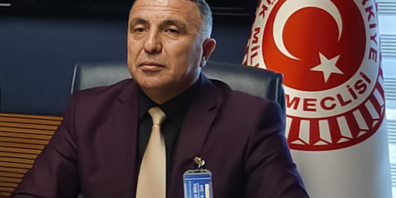 Ayhan Polat: “Belediye Meclisi Duyuruları Yerel Basın Üzerinden Yapılmalı”