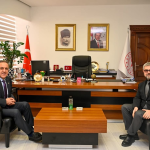 Yalova Valisi Dr. Ahmet Hamdi Usta’dan İl Sağlık Müdürlüğü’ne Ziyaret: “Sağlık Hizmetlerinde Türkiye Ortalamasının Üzerindeyiz”