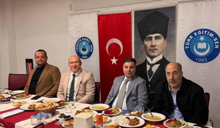 Türk Eğitim-Sen Yalova Şubesi İftar Programında Birlik ve Dayanışma Mesajı