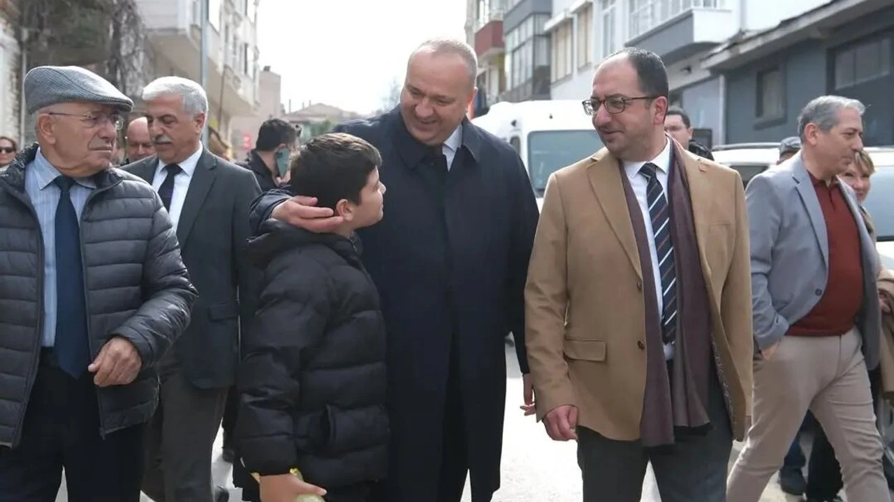 Erdem Doğancı’dan Çınarcık Esnafına Ziyaret: “Bu Yolda Asla Yalnız Değilsiniz”