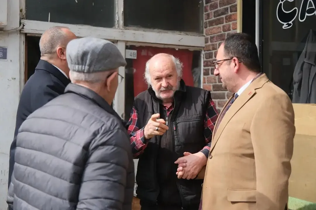 Erdem Doğancı’dan Çınarcık Esnafına Ziyaret: “Bu Yolda Asla Yalnız Değilsiniz”