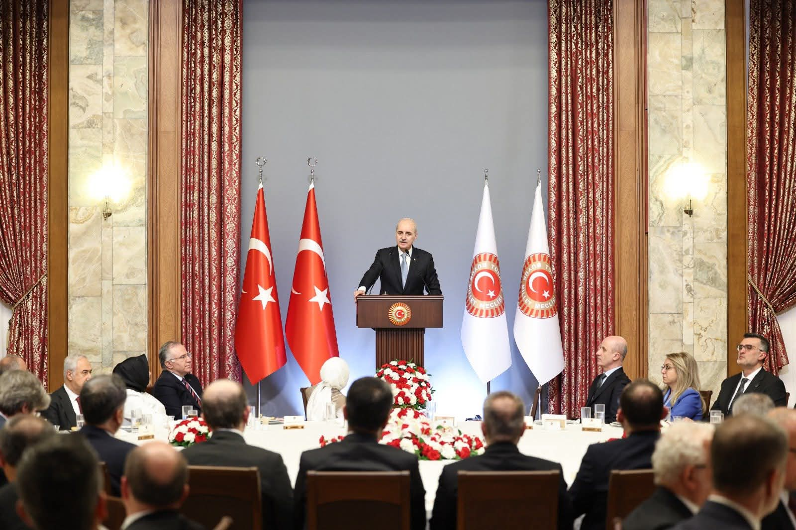 Rektör Bahçekapılı TBMM’deki Rektörler İftar Programına Katıldı