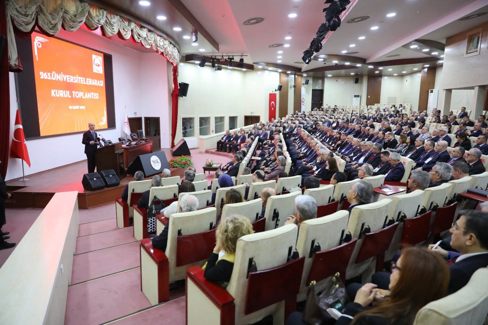 Yalova Üniversitesi Rektörü Bahçekapılı, 263. Üniversitelerarası Kurul Toplantısı’na Katıldı