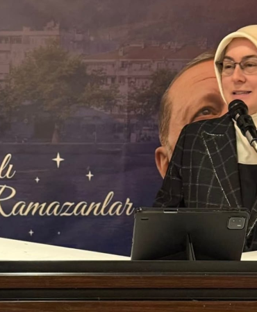 AK Parti Teşkilatı Termal’de Geleneksel İftar Sofrasında Buluştu