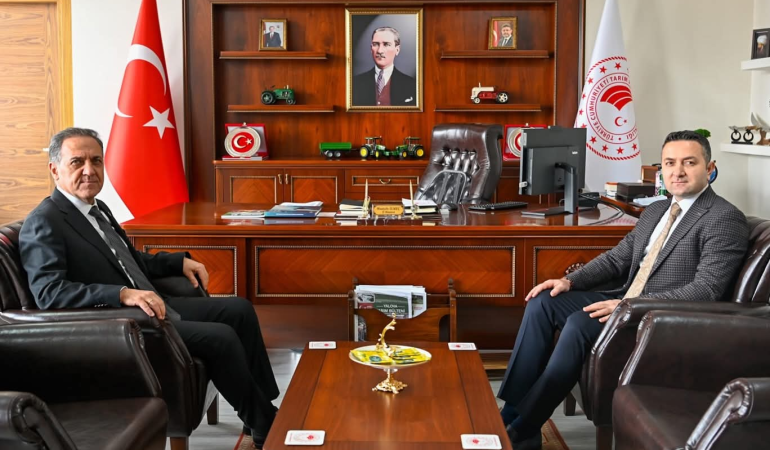 Yalova Valisi Dr. Ahmet Hamdi Usta’dan İl Tarım ve Orman Müdürlüğü’ne Ziyaret 6 Yalova Valisi Dr. Ahmet Hamdi Usta’dan İl Tarım ve Orman Müdürlüğü’ne Ziyaret