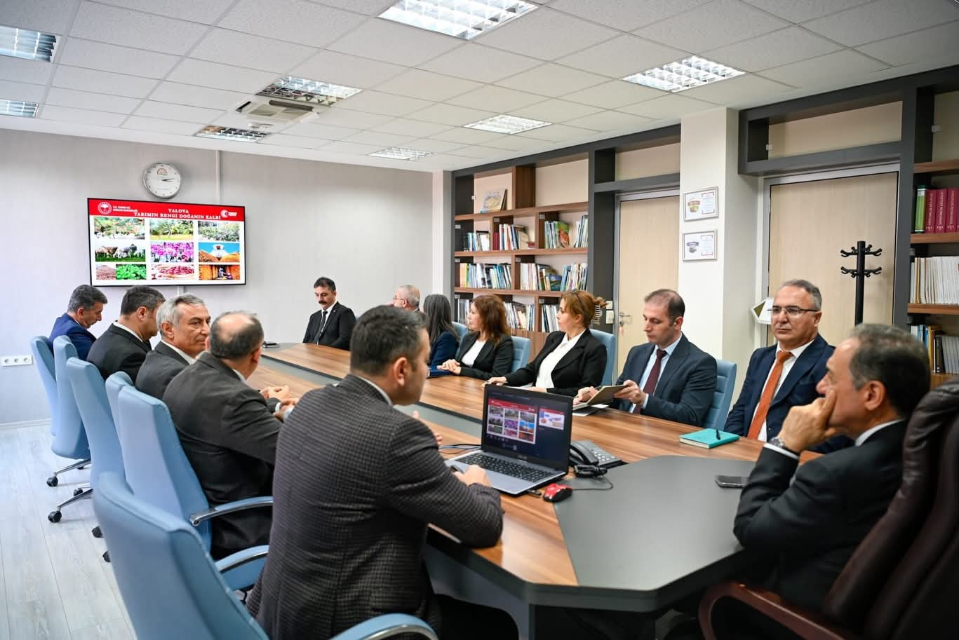 Yalova Valisi Dr. Ahmet Hamdi Usta’dan İl Tarım ve Orman Müdürlüğü’ne Ziyaret