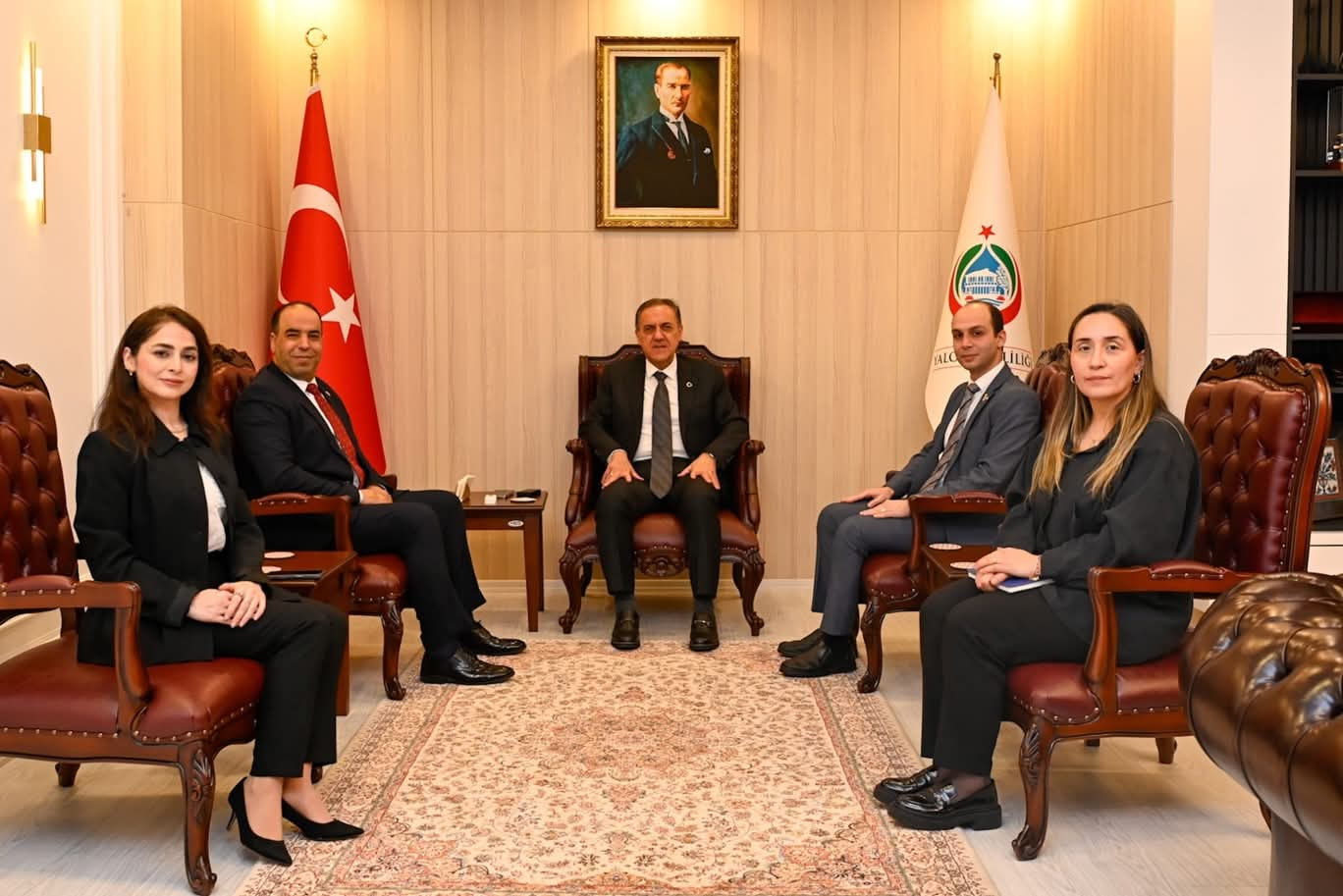 Filistin İstanbul Başkonsolosu’ndan Yalova Valisi Usta’ya Ziyaret