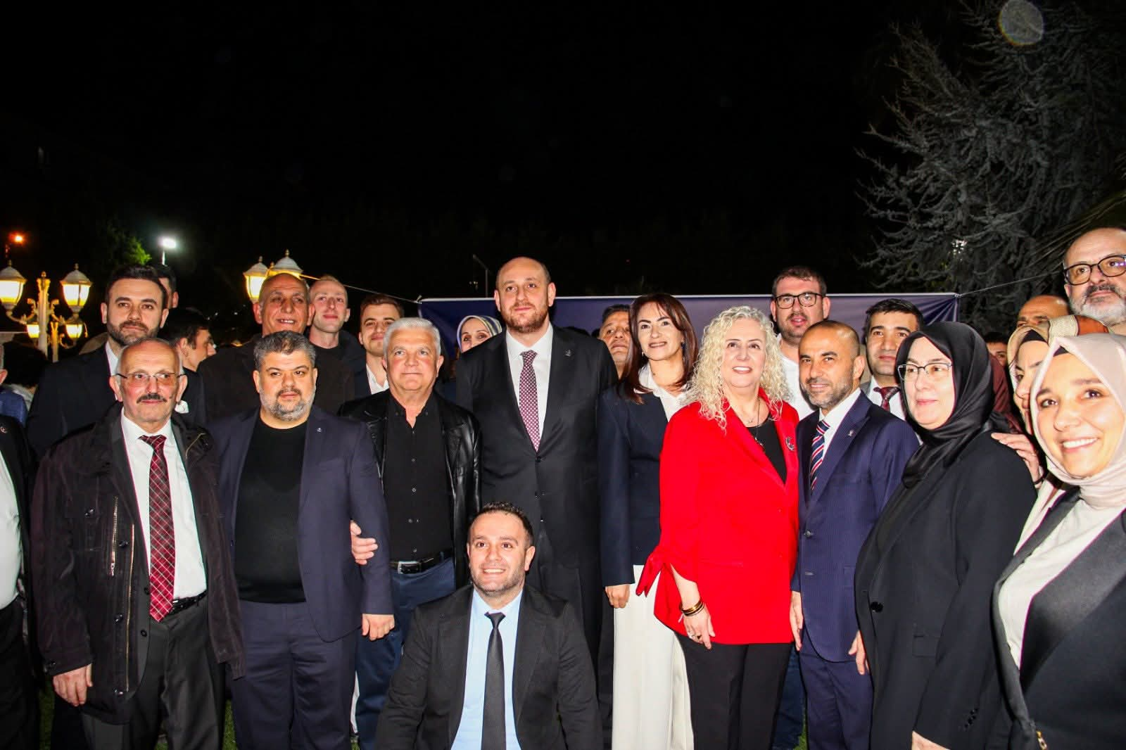 Yalova’da AK Parti Teşkilatı İftar Sofrasında Buluştu: Birlik ve Kardeşlik Mesajı