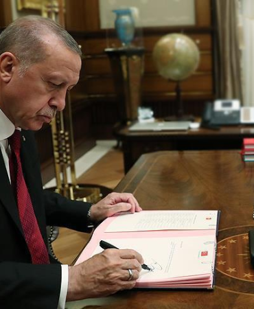 Cumhurbaşkanı Erdoğan’dan 16 Bakanlıkta Atama Kararı