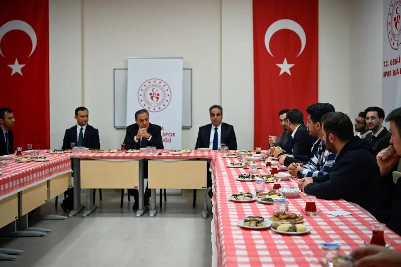 KYK Termal Erkek Öğrenci Yurdu’nda İftar Buluşması: Gençlerin Talepleri Dinlendi