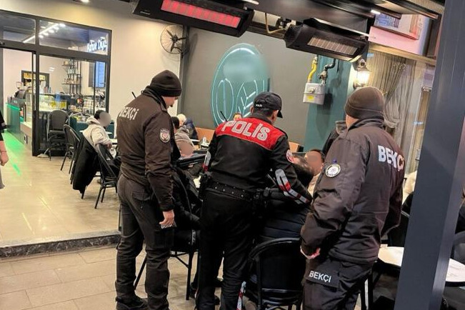 Yalova’da Kafeler Bölgesi’nde Geniş Çaplı Denetim: 23 İşletme Kontrol Edildi