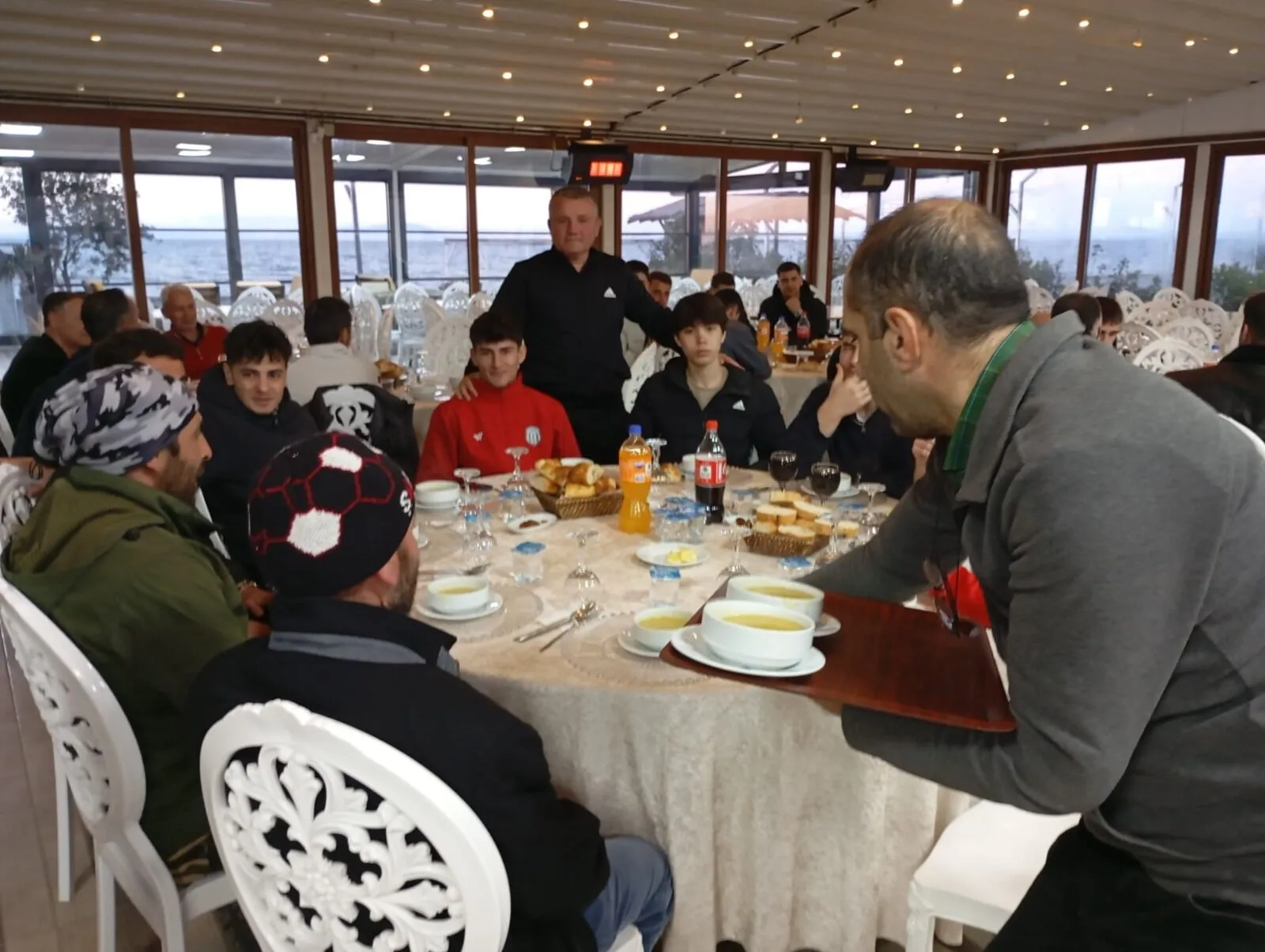 Koru Belediyespor Lige Fırtına Gibi Başladı: Çınarcık Fırtınaspor’u 9-2 Mağlup Etti