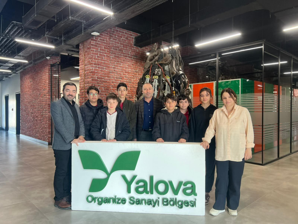 Sanayiyle Tanışma Zamanı: Öğrenciler Yalova Makine İhtisas OSB’de Üretimi Yerinde Gördü