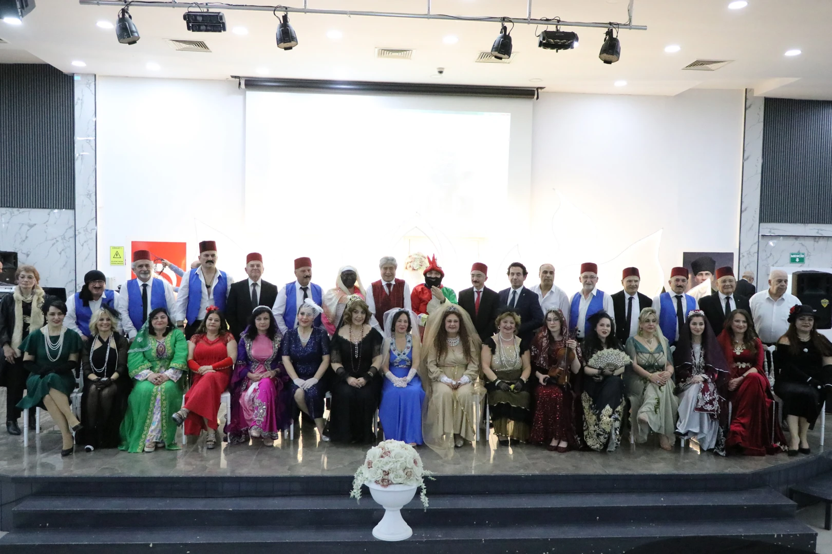 ‘DİREKLERARASI RAMAZAN EĞLENCESİ’NE YOĞUN İLGİ