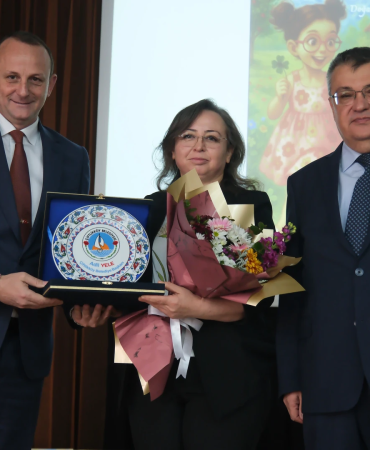 NİLAY ÖĞRETMEN ÇİFTLİKKÖYLÜ ÇOCUKLARA DEPREM BİLİNCİNİ ANLATTI