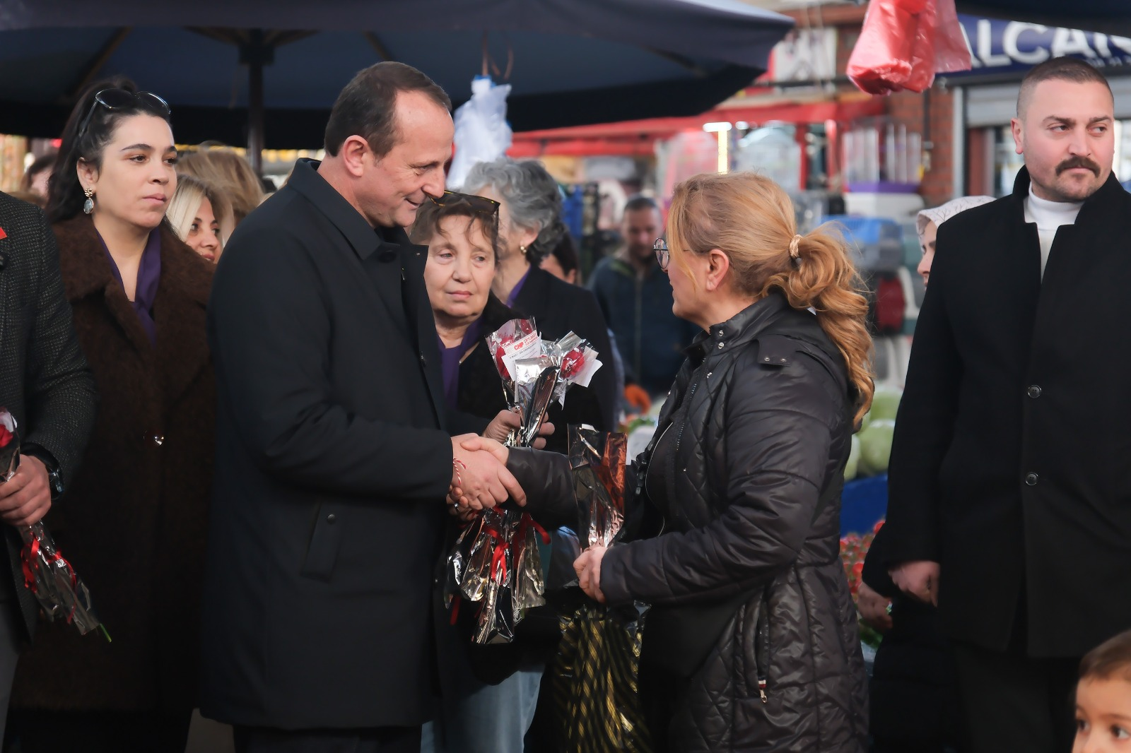 CHP ÇİFTLİKKÖY’DEN KADINLAR GÜNÜ’NDE ANLAMLI ETKİNLİK