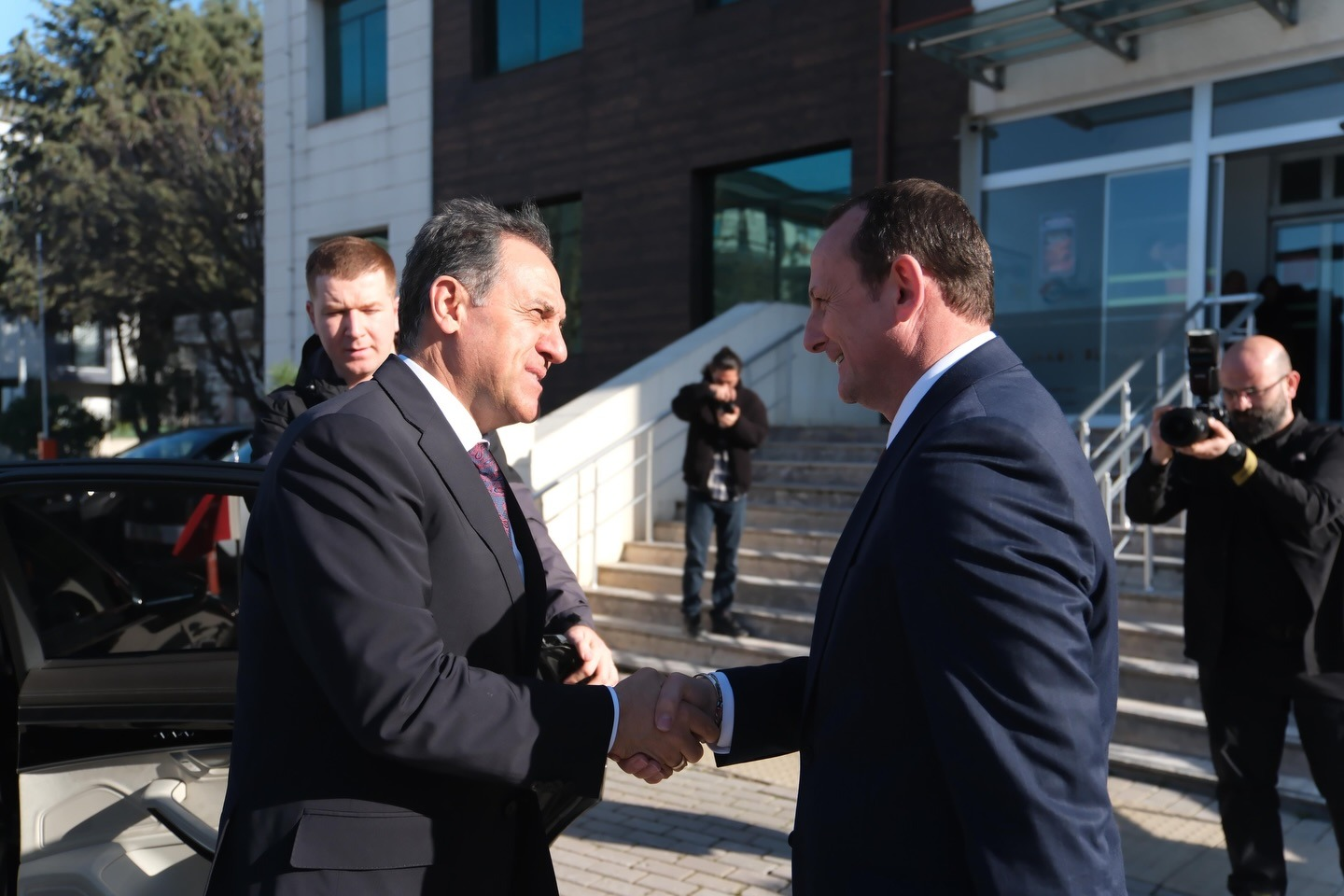 BAŞKAN YELE, VALİ USTA'YI AĞIRLADI