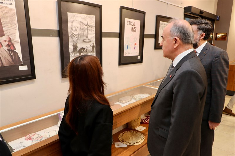 Ordu’da “İstiklalin ve İstikbalin Işığında Mehmet Akif Ersoy ve Safahat” Sergisi Açıldı