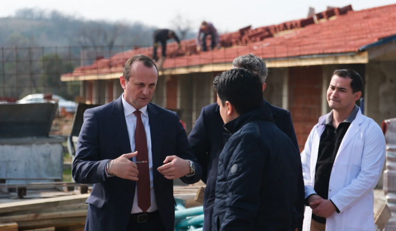 BAŞKAN YELE, YENİ BARINAK PROJESİNİ YERİNDE İNCELEDİ