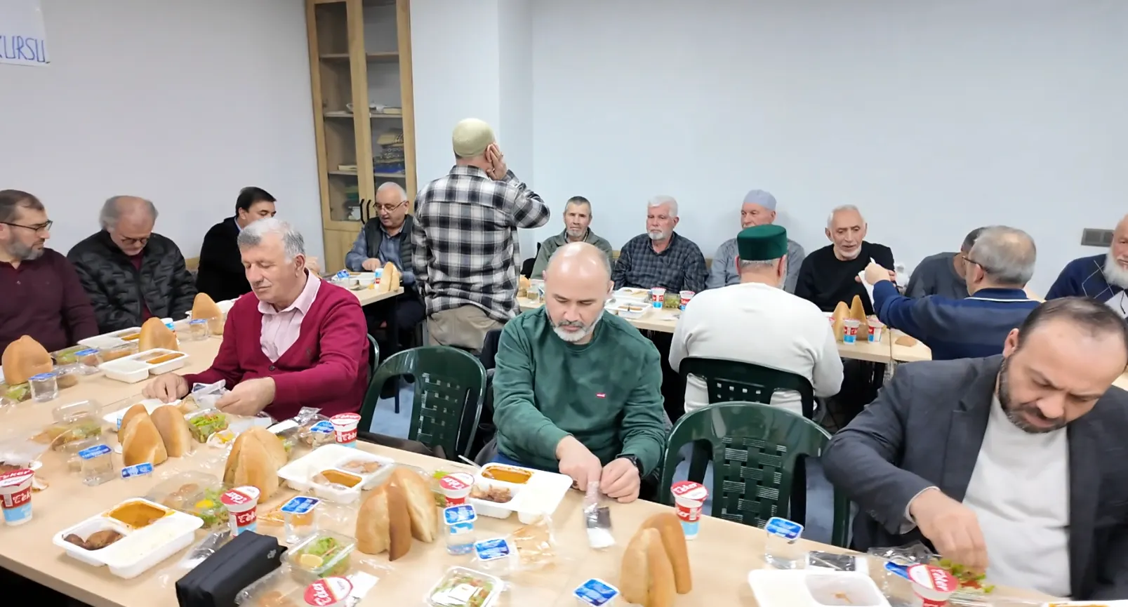 Çiftlikköy’de Manevi Buluşma: Kur’an Kursu Kursiyerlerinden İlahi ve Kur’an Tilaveti