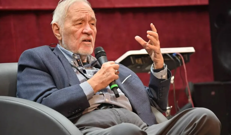 İlber Ortaylı’nın Sağlık Durumu Ciddileşti: Fatih Altaylı’dan Dua Çağrısı