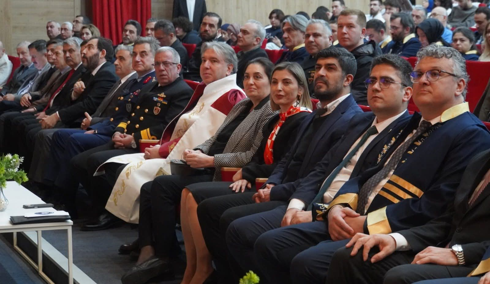 Yalova Üniversitesi’nde 14 Mart Tıp Bayramı Coşkuyla Kutlandı