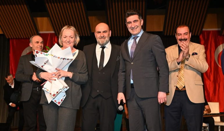 Yalova’da Ramazan’a Özel Yerel Sanatçılar Konseri Büyük İlgi Gördü