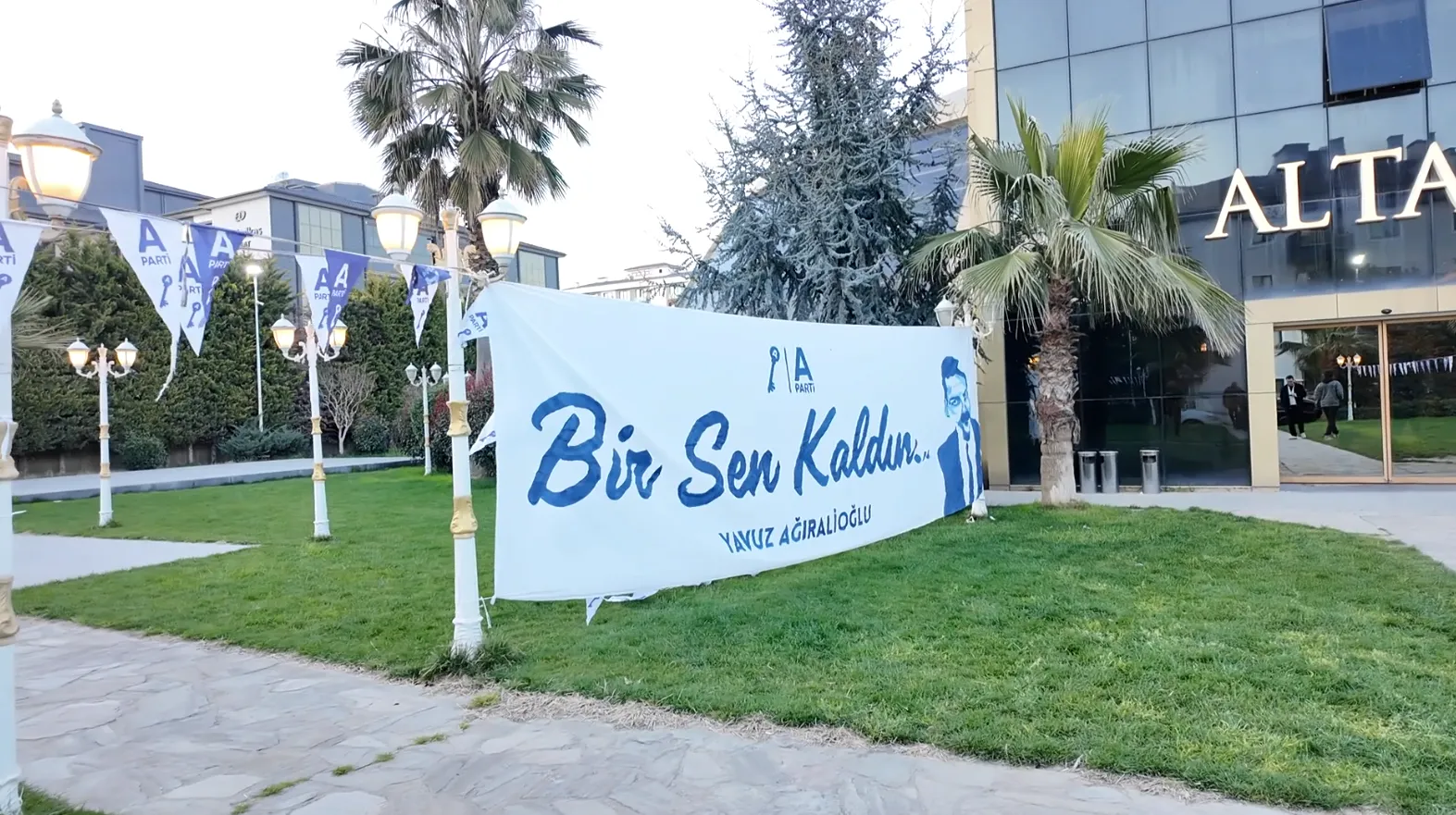 Şehit Yakınları ve Gaziler Onur Sofrasında Buluştu: Yalova’da Anlamlı İftar Programı