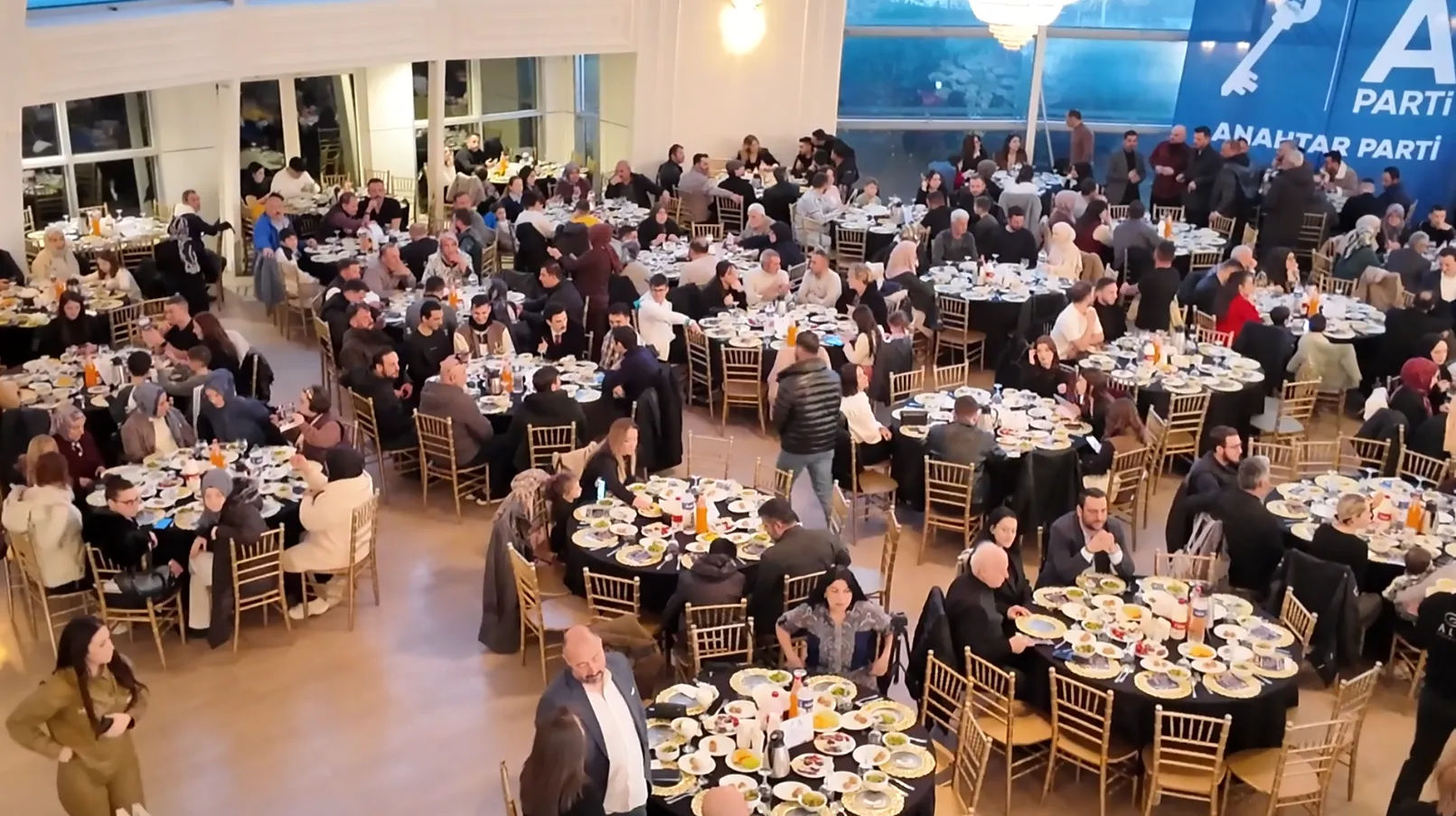 Şehit Yakınları ve Gaziler Onur Sofrasında Buluştu: Yalova’da Anlamlı İftar Programı