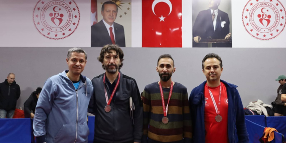 Yalova’da 14 Mart Tıp Bayramı’na Özel Masa Tenisi Turnuvası Tamamlandı