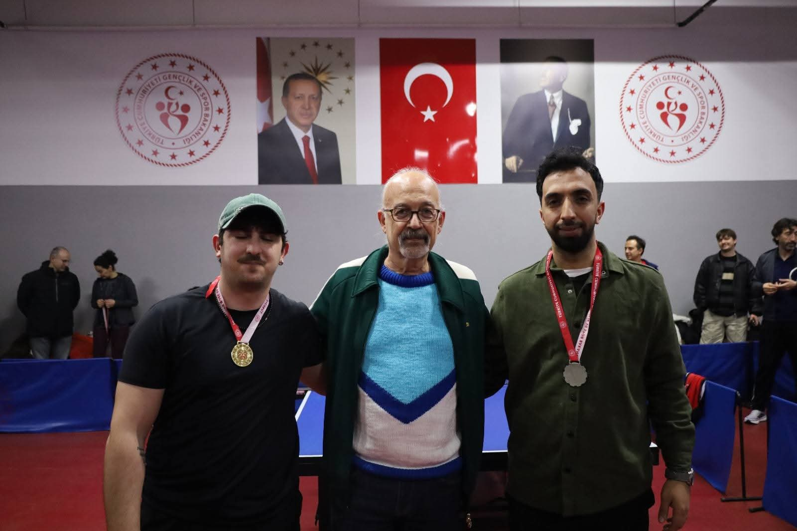 Yalova’da 14 Mart Tıp Bayramı’na Özel Masa Tenisi Turnuvası Tamamlandı 7 Yalova’da 14 Mart Tıp Bayramı’na Özel Masa Tenisi Turnuvası Tamamlandı