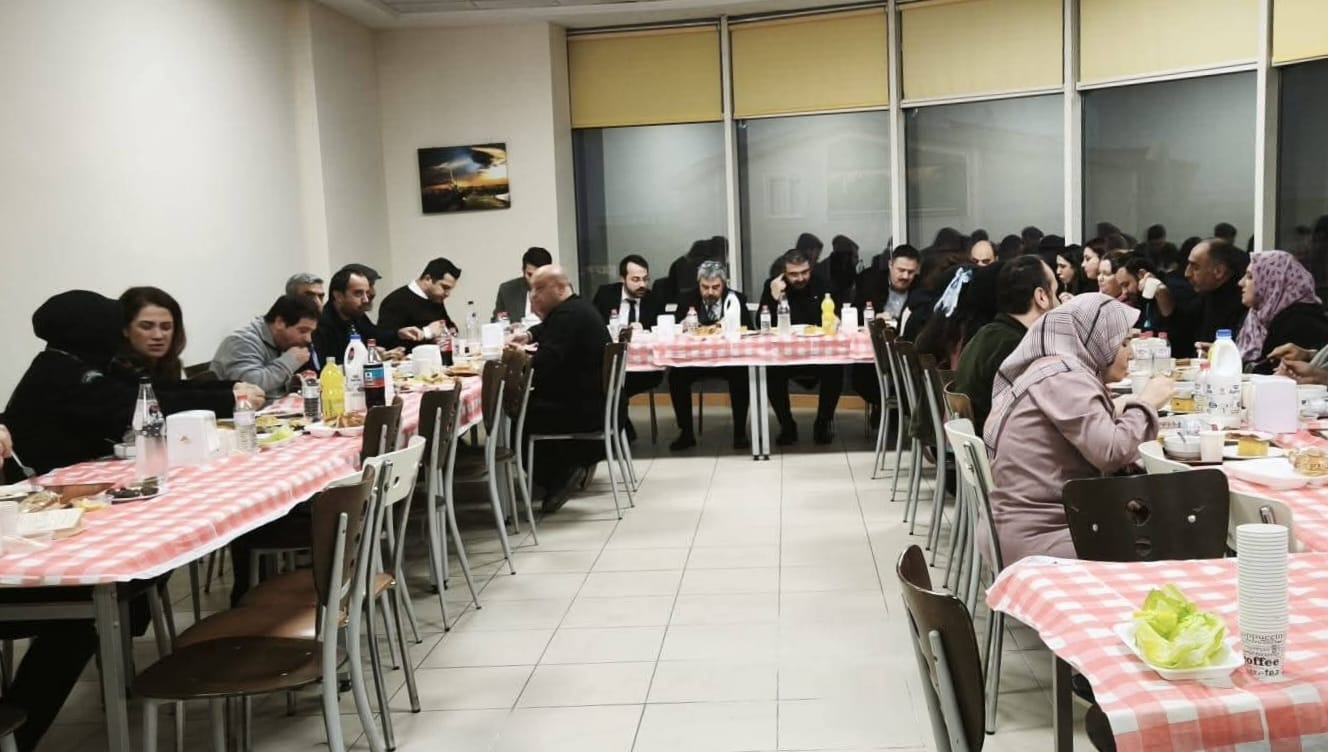 Yalova İl Sağlık Müdürü Kaşıkcı, Çınarcık Devlet Hastanesi’nde Sağlık Çalışanlarıyla İftarda Buluştu