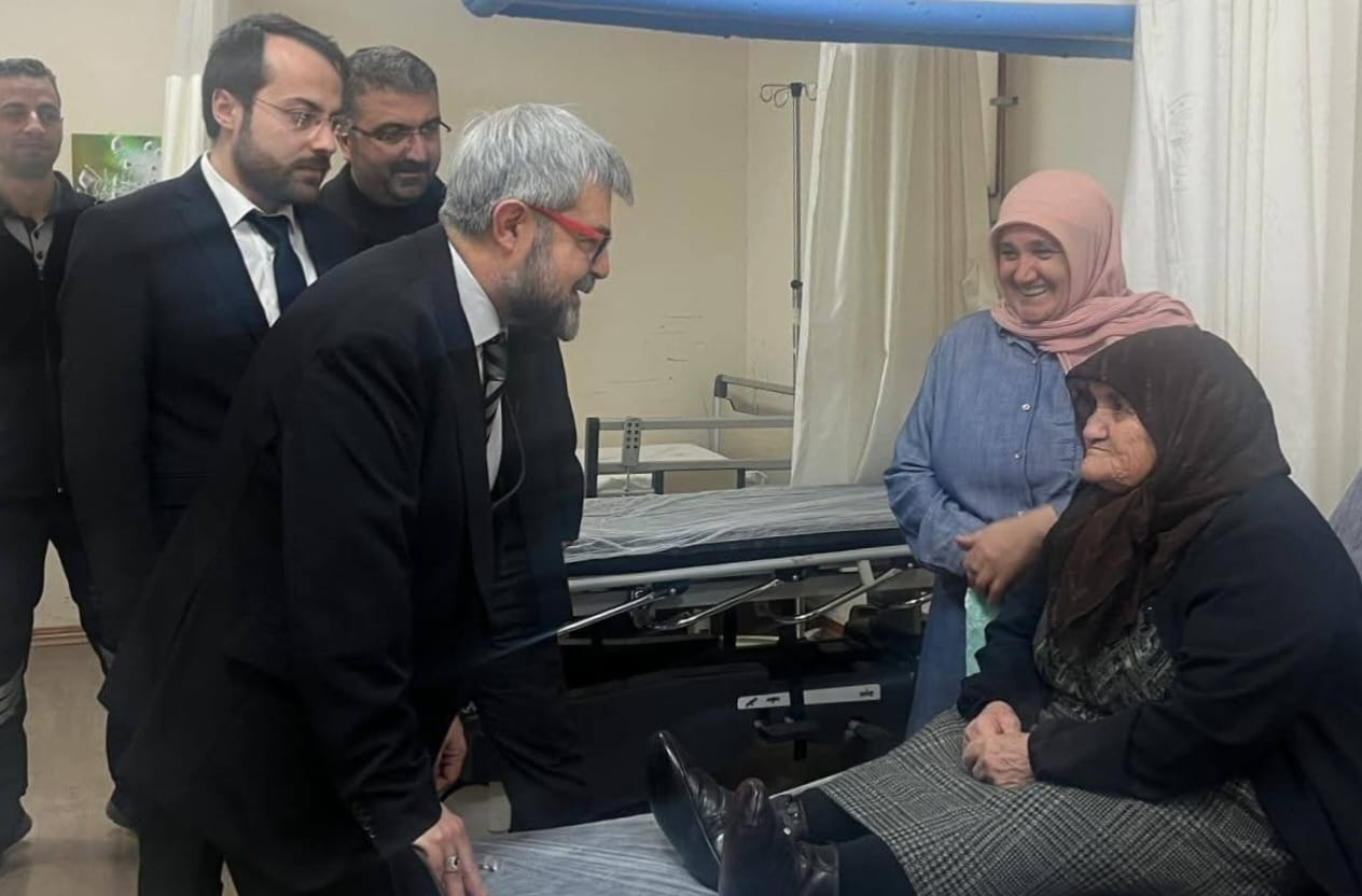 Yalova İl Sağlık Müdürü Kaşıkcı, Çınarcık Devlet Hastanesi’nde Sağlık Çalışanlarıyla İftarda Buluştu