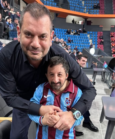 Köksal Baba, Trabzonspor Başkanı Ertuğrul Doğan ile Basketbol Maçında Buluştu