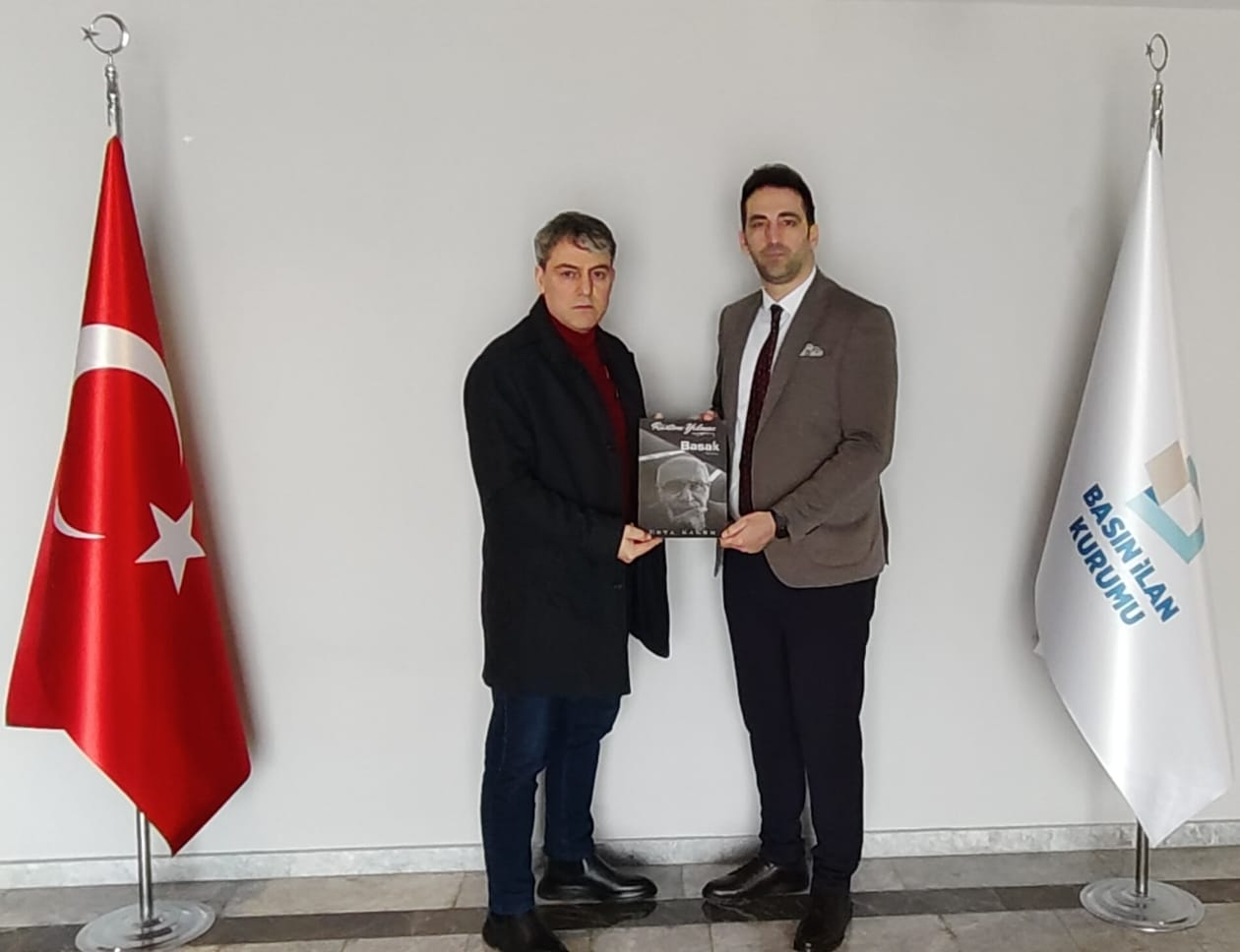 Yalova Gazeteciler Cemiyeti’nden Bursa’da Önemli Temas: Basın İlan Kurumu Yardımı İçin Belgeler Teslim Edildi 5 Yalova Gazeteciler Cemiyeti’nden Bursa’da Önemli Temas: Basın İlan Kurumu Yardımı İçin Belgeler Teslim Edildi