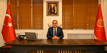 Yalova Valisi Ahmet Hamdi Usta’dan Kadir Gecesi Mesajı