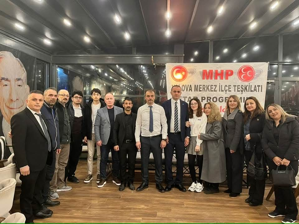 MHP Yalova Teşkilatından “Milli Birlik ve Kardeşlik Sofrası” İftar Programı 7 MHP Yalova Teşkilatından “Milli Birlik ve Kardeşlik Sofrası” İftar Programı