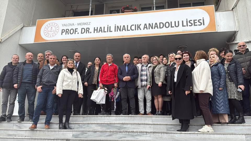 Yalova’nın Efsane Beden Eğitimi Öğretmeni Mehmet Kenan Bektaş Emekli Oldu