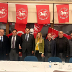 Demokrat Parti Bursa’da Güç Gösterisi: Gültekin Uysal’dan İktidara Sert Eleştiriler