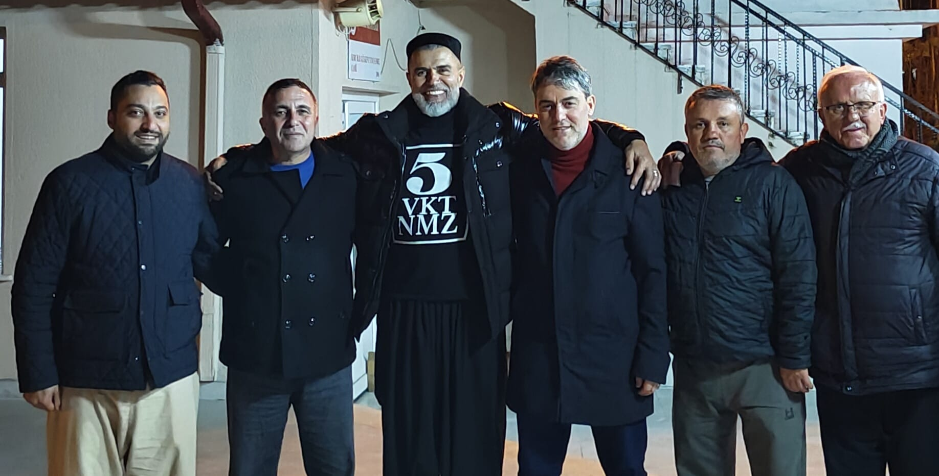 Koru’da Kadir Gecesi’ne Özel Anlamlı Program: Kutsal Emanetler Ziyarete Açıldı