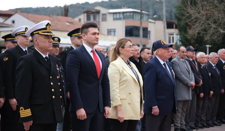 Altınova’da 18 Mart Çanakkale Zaferi Anması: Şehitler Dualarla Yâd Edildi