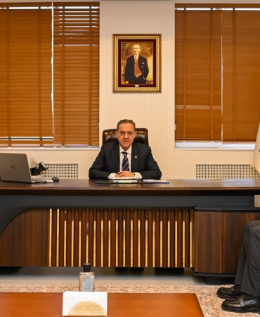 Yalova’da Görev Değişimi: Yeni İl Müdürü Tuzlacı’ya Vali Usta’dan Tebrik ve Destek Mesajı