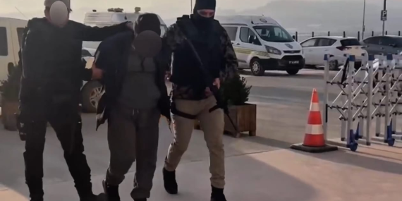 Yalova’da DEAŞ Operasyonu: 4 Şüpheli Yakalandı, 1 Kişi Tutuklandı
